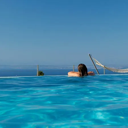 Villa Theathalatta Anemos *